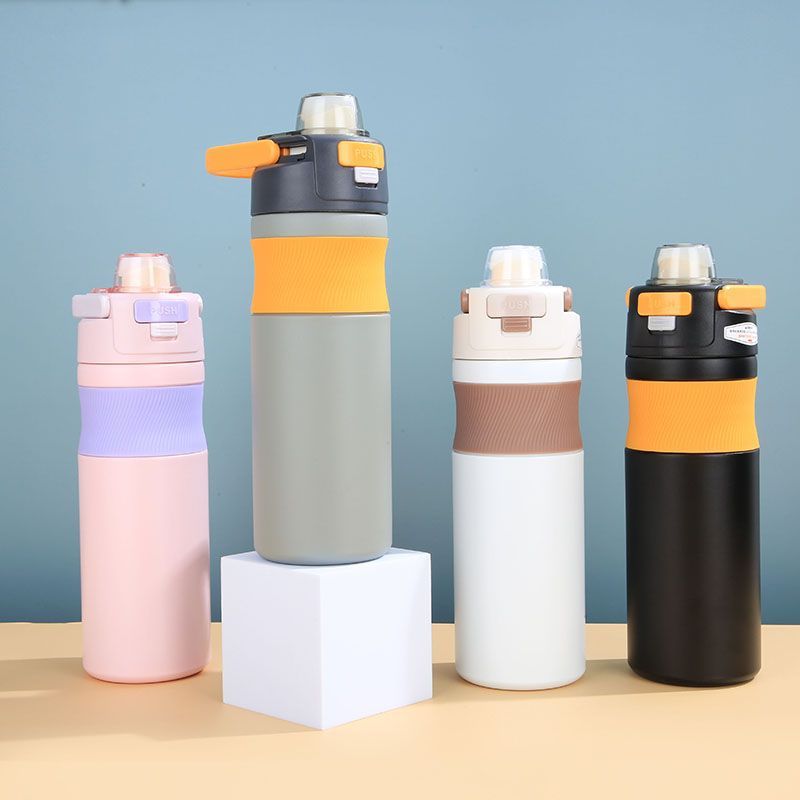 New large-capacity student insulated cup, portable and portable for sports, office work and going out, keeping warm and cold, men's and women's water cup full figure