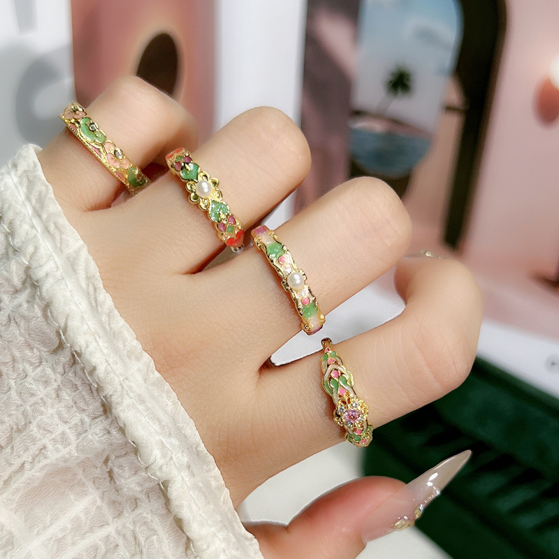 A unique macaron enamel open ring with ancient charm in new Chinese style, a light luxury and niche summer ring for women Specification drawing