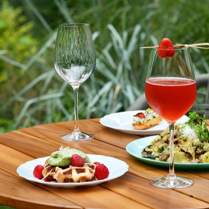 Lemeiya series of red wine glasses, European tempered glass goblets, wine glasses, bar and KTV display glasses, hotel Application Scenario