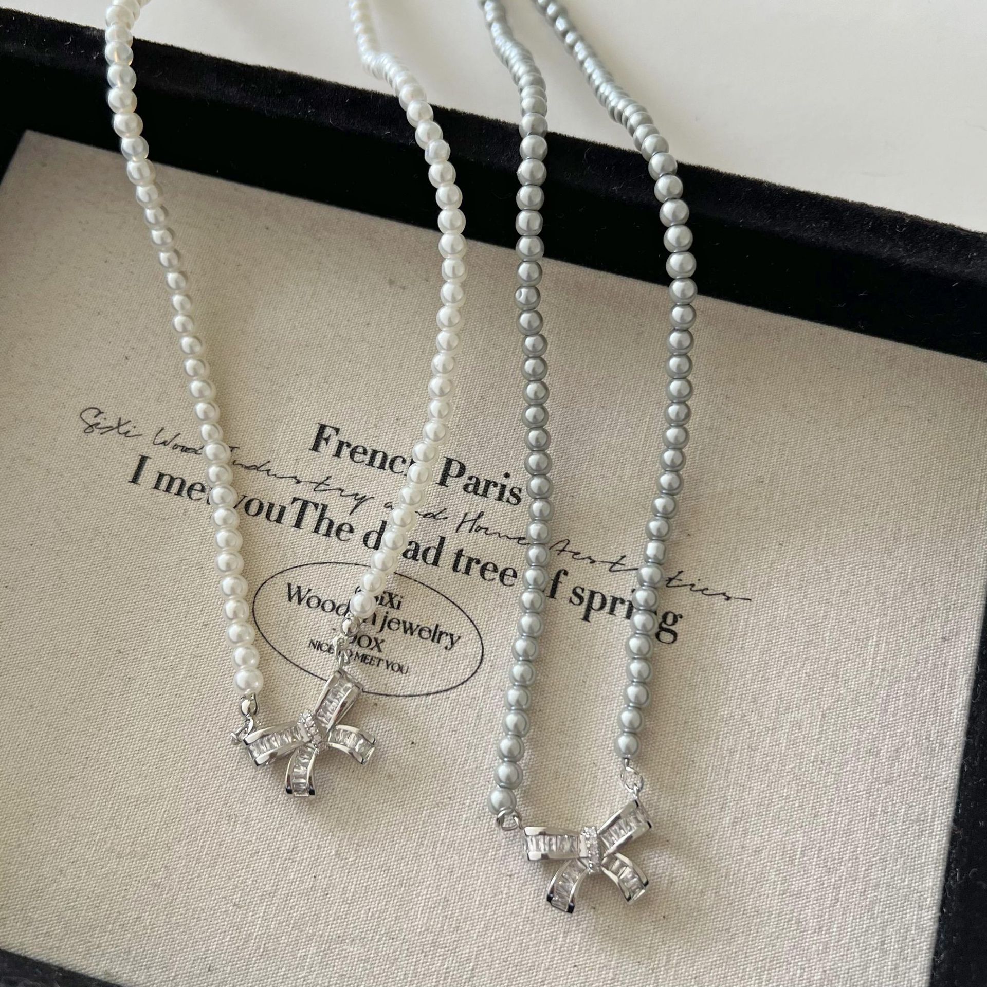 Elegant and refined pearl butterfly Super fairy necklace, new trendy and niche design sense collarbone chain, fashionable neck chain Application Scenario