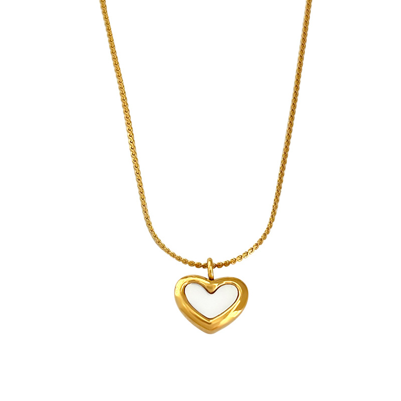 Shell heart titanium steel pendant necklace, sweet and elegant for women, sweater chain, simple and fashionable, versatile collarbone chain Item Picture