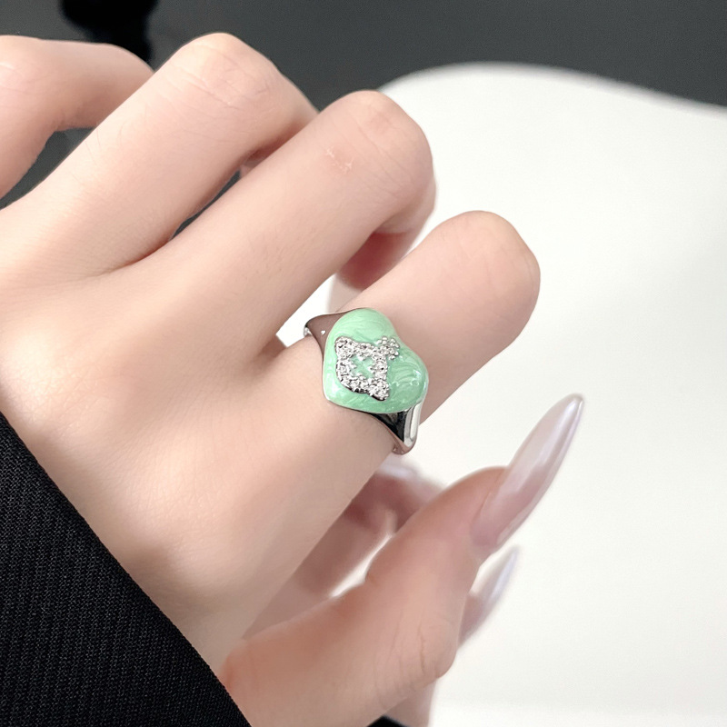 Irregular heart-shaped planet letter drip glaze open ring, ins cold style, fashionable and individual, layered exquisite ring Application Scenario
