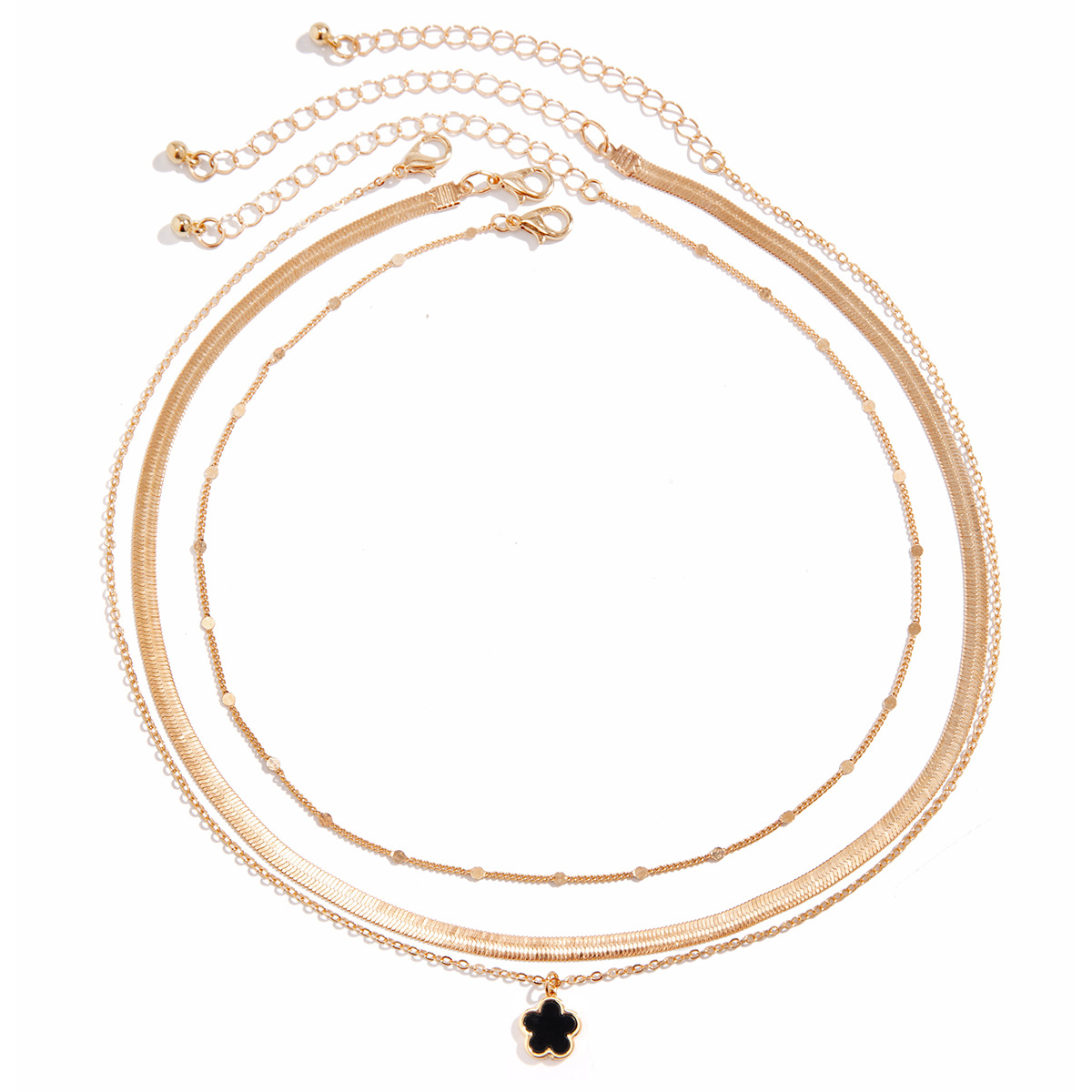 European and American cross-border five-leaf clover colorful snake bone chain set necklace, cold and elegant female style metal neck chain necklace Application Scenario