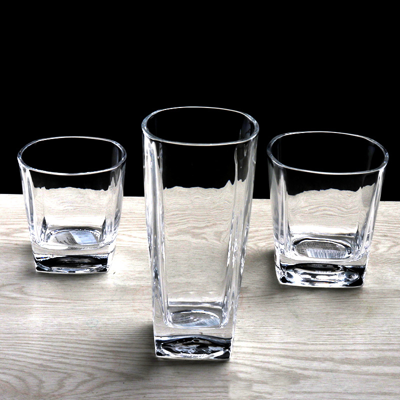 Creative whisky glass cups, transparent square water cups, bar spirits cups, heat-resistant tea juice beer mugs, LOGO Application Scenario