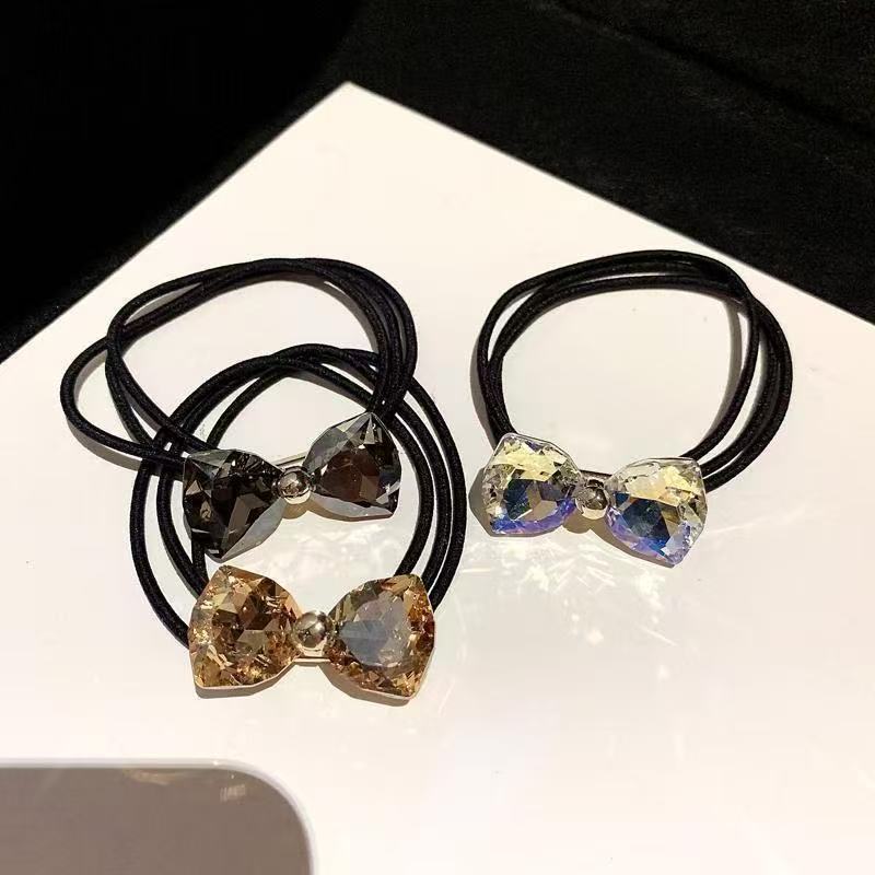 Light luxury crystal bow rubber band, shiny and highly elastic hair tie, fashionable and versatile women's hair tie accessories details Picture