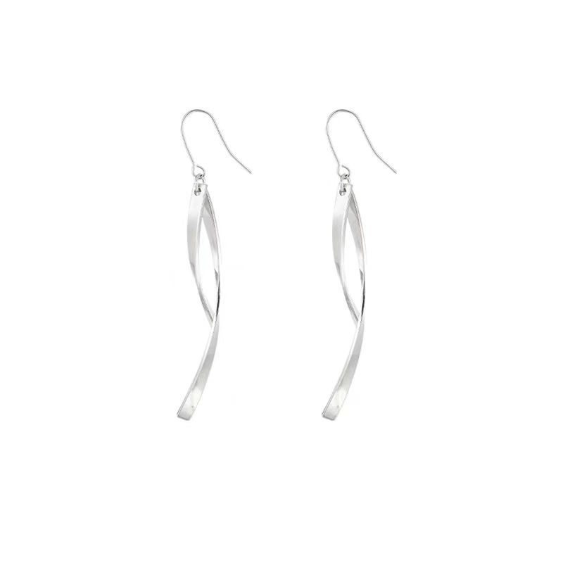 Minimalist line tassel earrings, a new trend in 2025, with a niche design sense and a light luxury and high-end look Item Picture