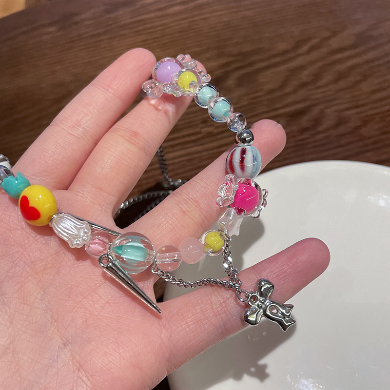 Summer Dopamine Rainbow Candy necklace, Instagram niche design sense, sweet beaded collarbone chain for women Application Scenario