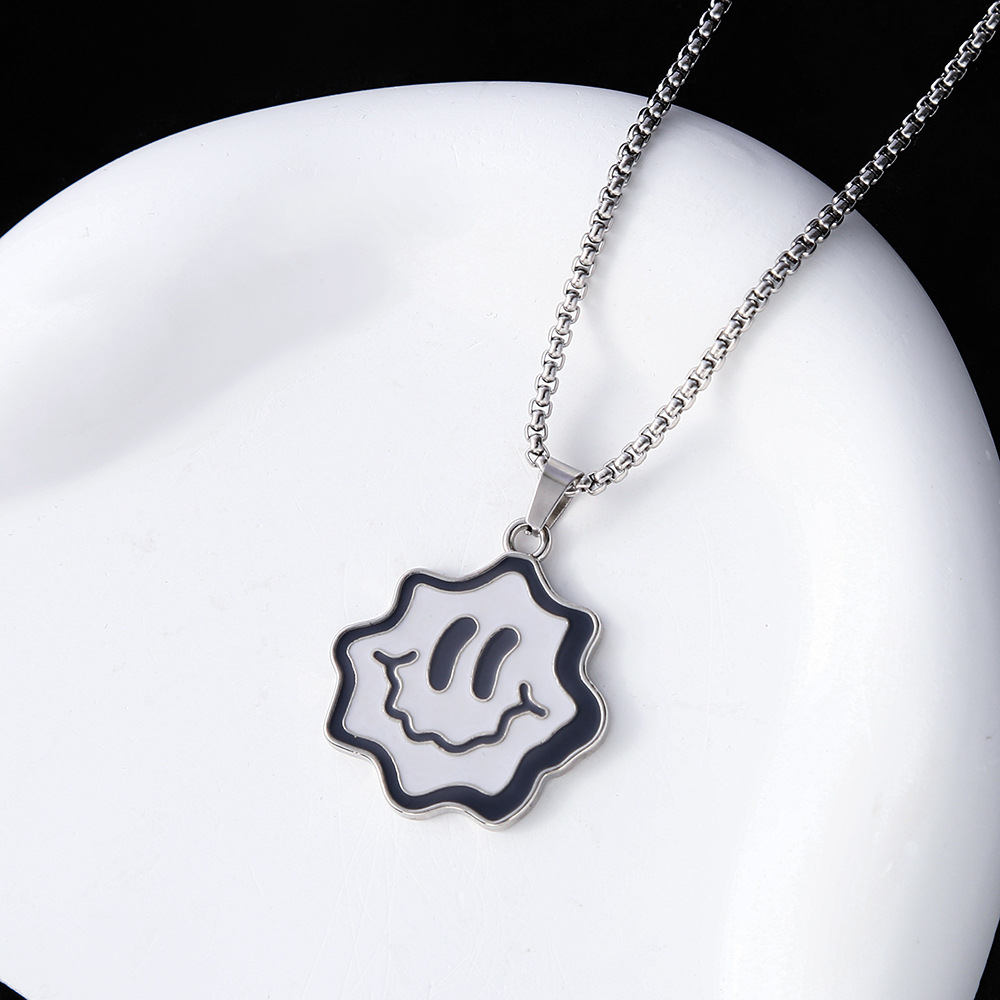 New smiling titanium steel necklace, a fashionable and trendy cartoon cute expression necklace, a hip-hop couple's personalized pendant accessory details Picture