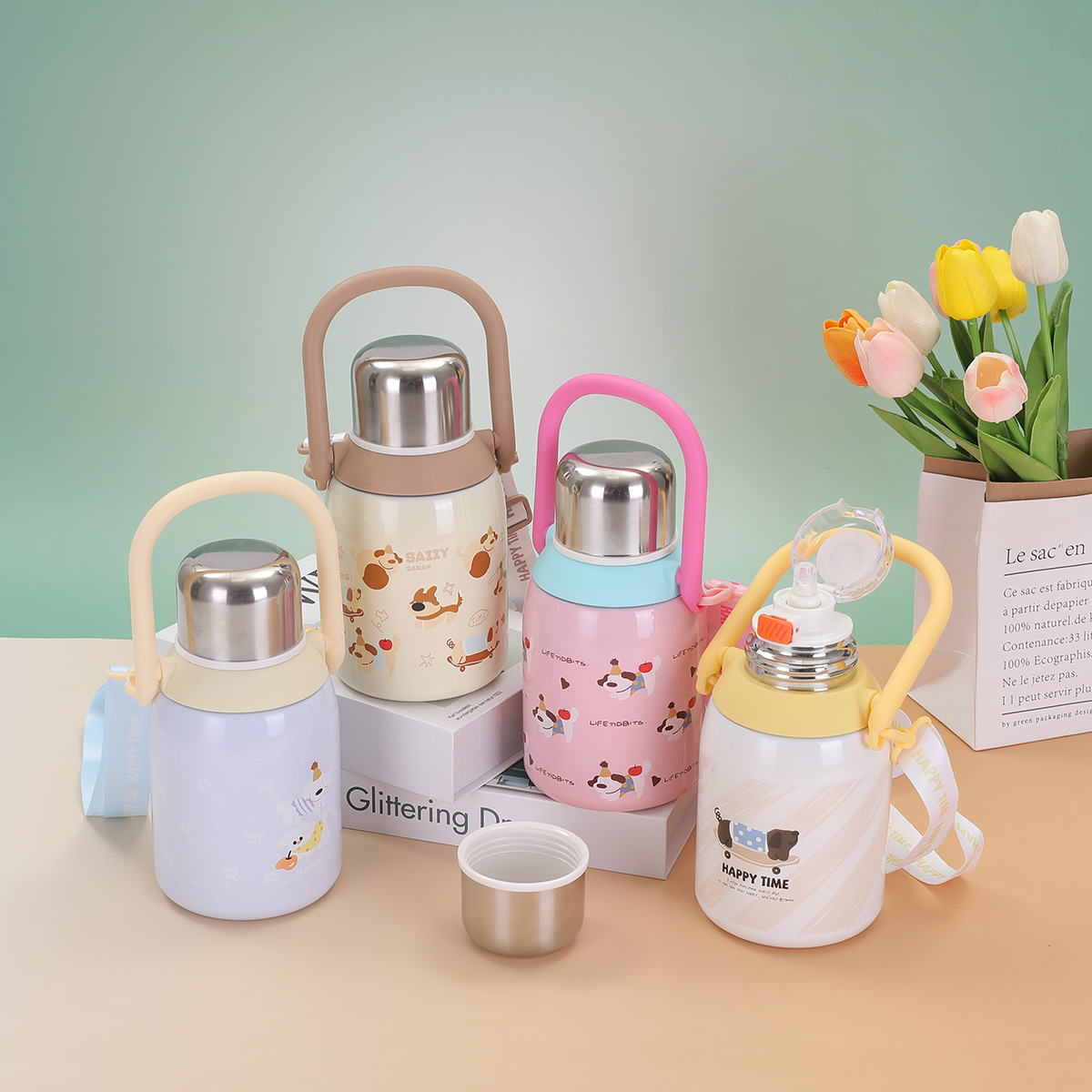 New double-drinking children's insulated cup, 316 stainless steel vacuum cup with tea strout, straw cup, large capacity, shoulder strap, tonnage pot Specification drawing