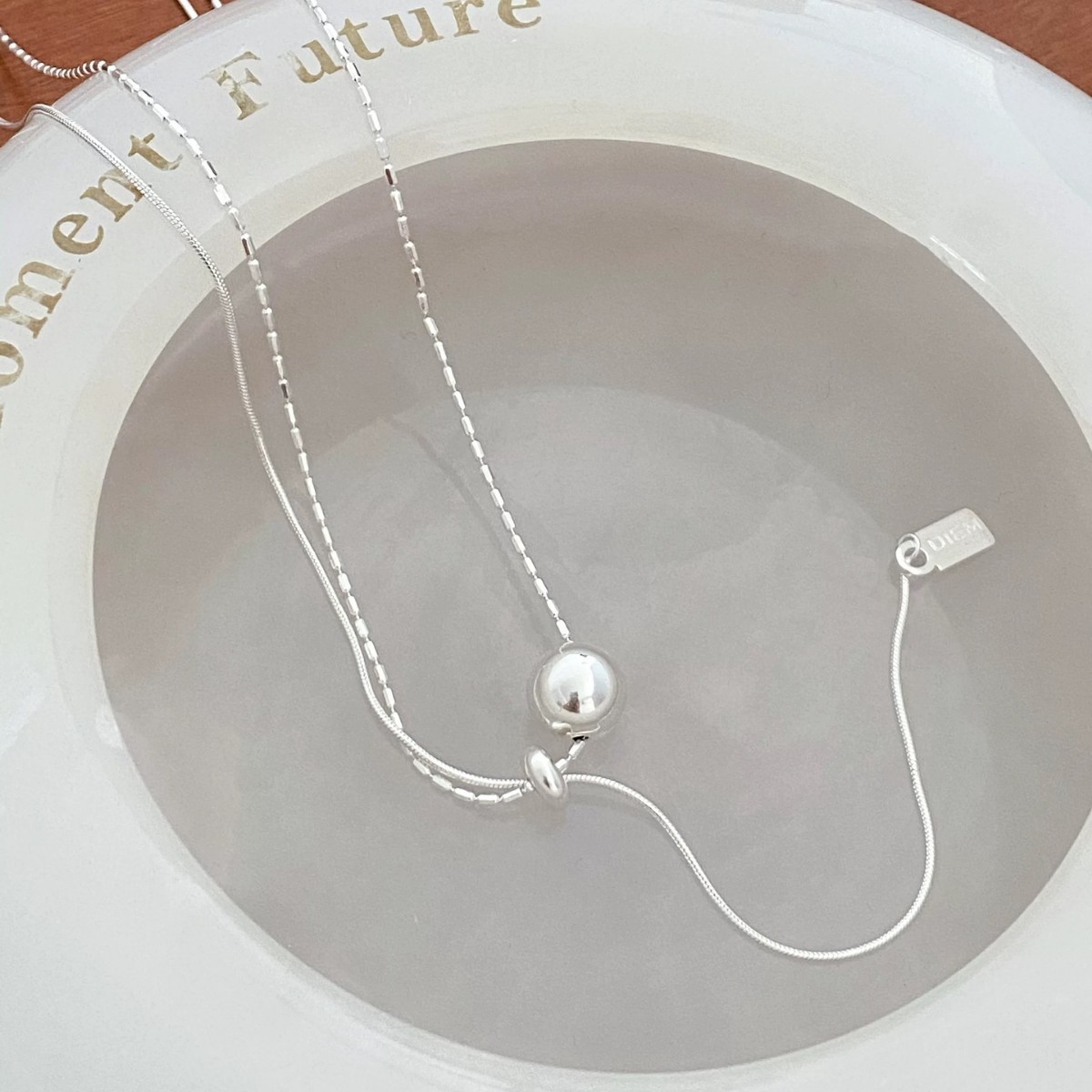 A niche asymmetrical double-layer geometric spherical necklace for women's fashionable, individual, simple and versatile sweater chain details Picture