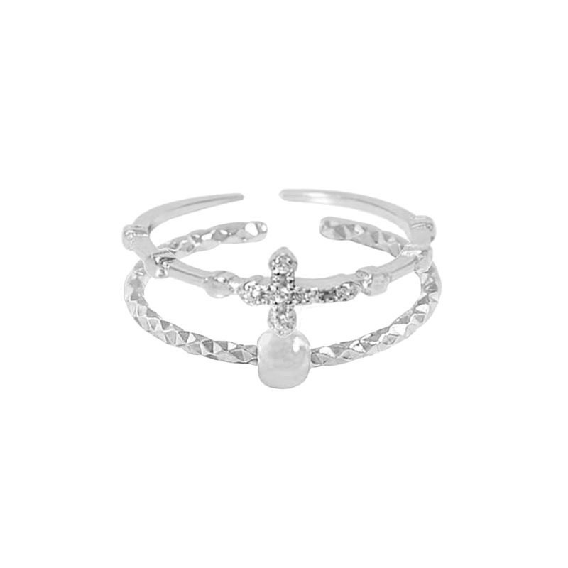 A niche design with a high-end feel, simple and versatile, plain ring with an open opening, a cold style for women to wear on Instagram, and a unique ring trend full figure