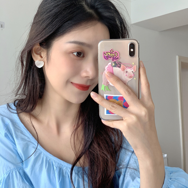 White cat's eye heart-shaped stud earrings in an Instagram-style Japanese style, cute and sweet, simple and versatile, heart-shaped earrings for women details Picture