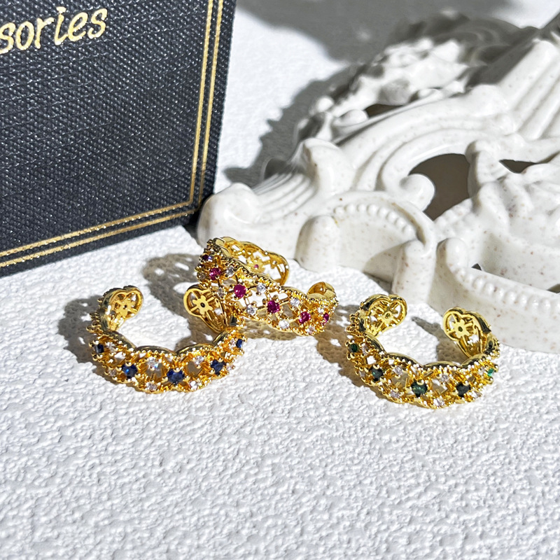 A court-style lace hollowed-out light luxury colored diamond zirconia open ring, a simple and elegant style for women, exquisite and versatile index finger ring Specification drawing