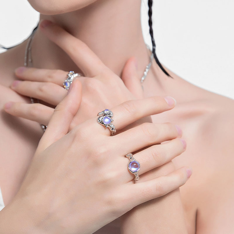 A niche Instagram moonstone high-end retro ring for women, a new Chinese-style trendy, light luxury, individual and elegant index finger ring set Specification drawing
