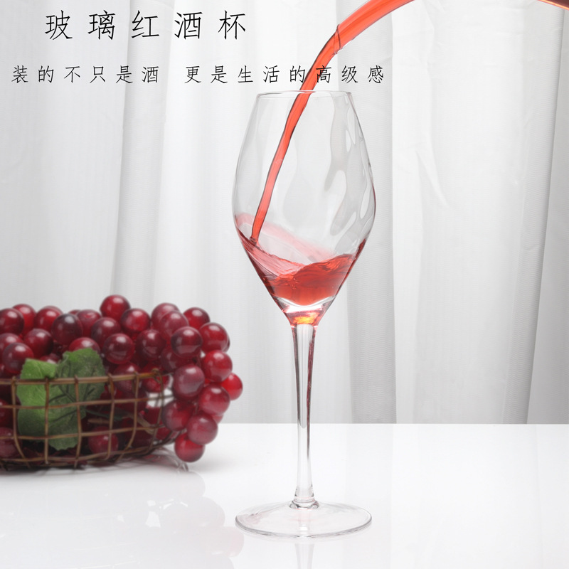 High-end creative and dazzling red wine glasses, crystal glass red wine glasses, goblets, home sets, high-appearance-level wine glasses Application Scenario