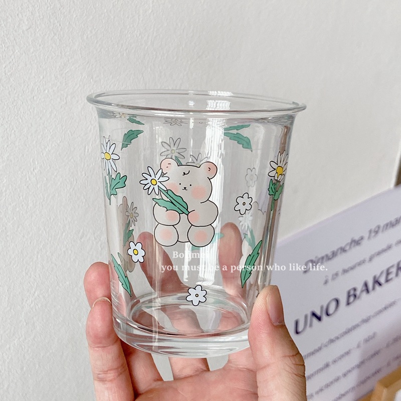 Bolimei cartoon glass cup, coffee cold brew cup, ladies' breakfast cup, tulip glass water cup, milk cup Application Scenario