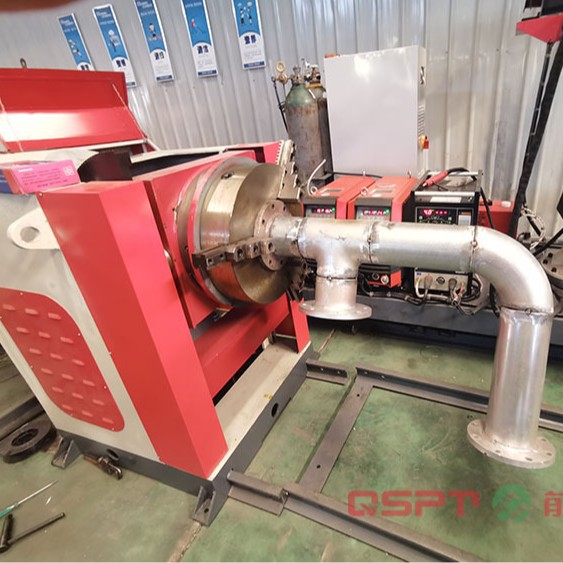 The prefabricated cantilever automatic welding machine for pipelines is suitable for welding pipe sections such as flange pipes details Picture