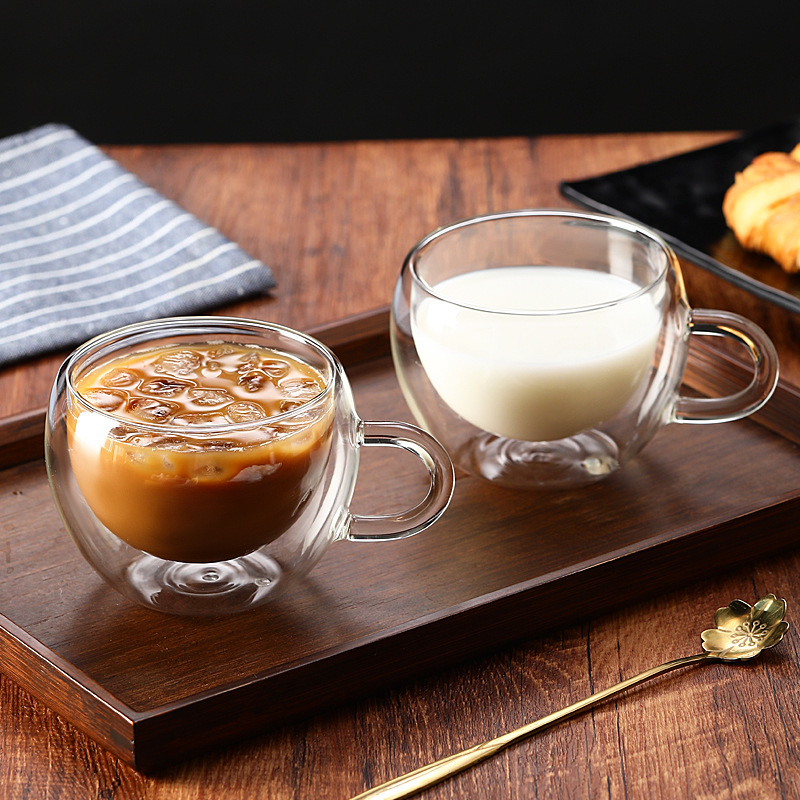 Double-layer glass cup, high borosilicate milk juice coffee mug, office egg-shaped cup with handle, straw Application Scenario