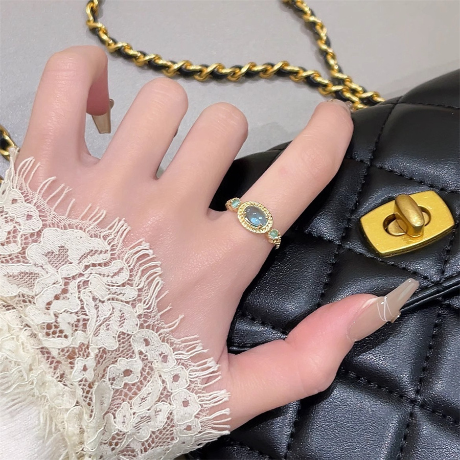 Japanese-style sky blue gemstone ring, a retro, niche, exquisite and high-end ring for women, simple and elegant, versatile index finger ring Specification drawing
