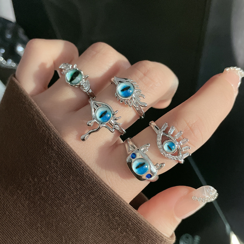 Devil's Eye Open Ring, female cat eye, niche, light luxury, high-end style, cold personality, index finger ring, unique ring Specification drawing