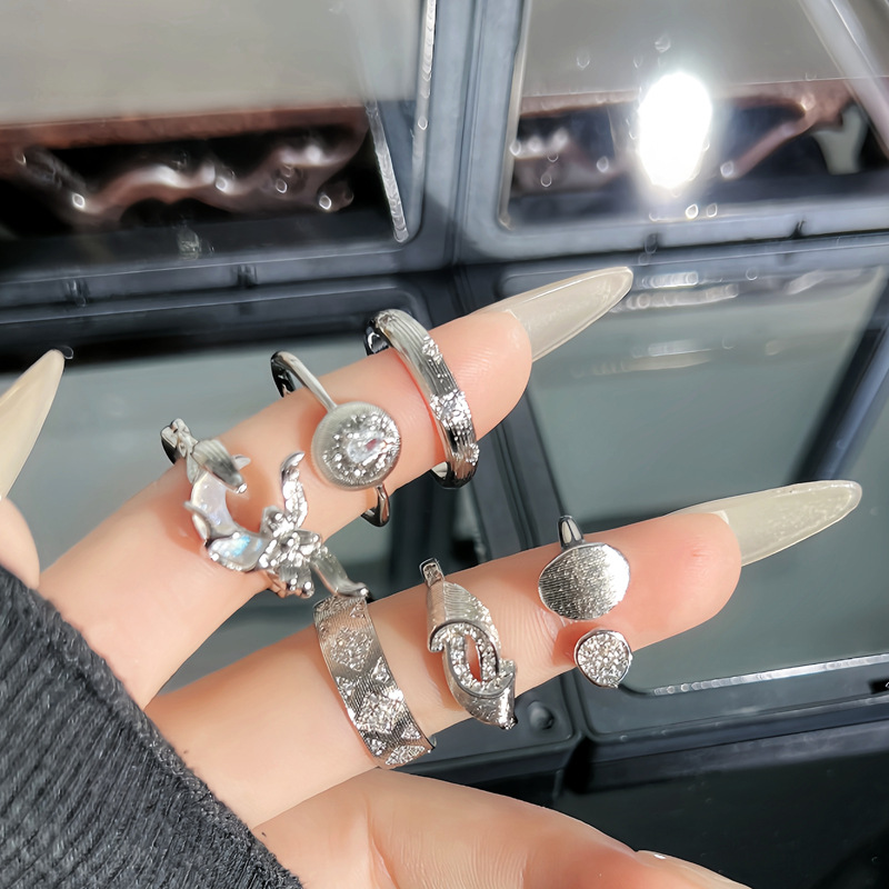 Simple geometric Italian craftsmanship brushed, fashionable open ring, women's Instagram, cold style, high-end feel ring full figure