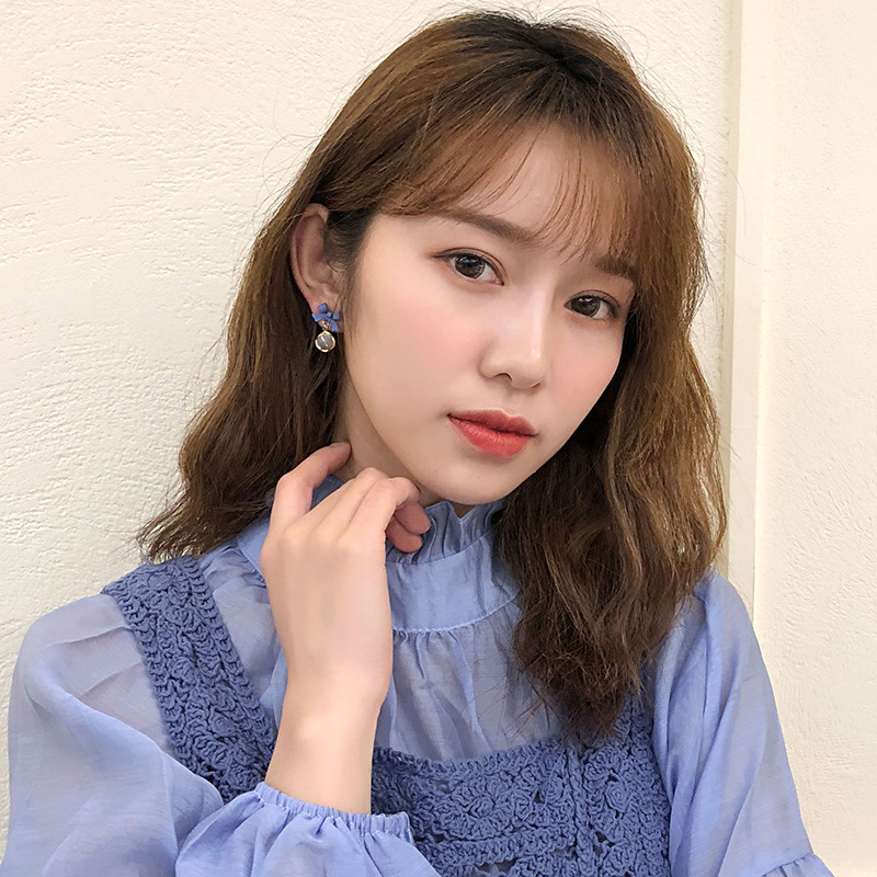 925 Klein Blue cat's Eye Stone Earrings, elegant, high-end and versatile. Bow stud earrings, a new trendy Instagre for women Application Scenario