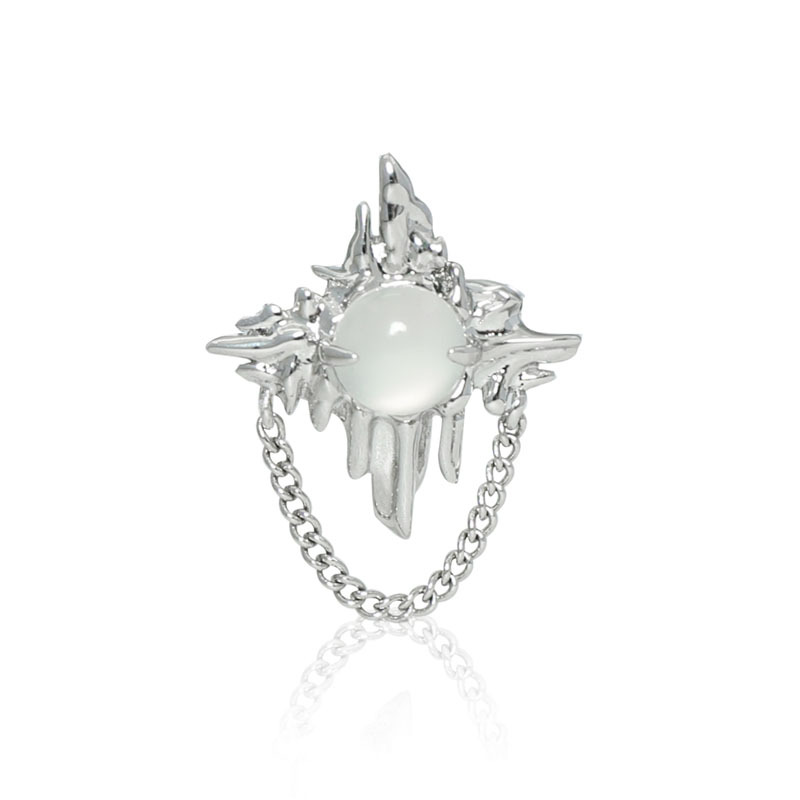 A niche design with a light luxury and high-end feel, moonstone inlaid open ring, women's pleated chain, unique and cool food ring Item Picture