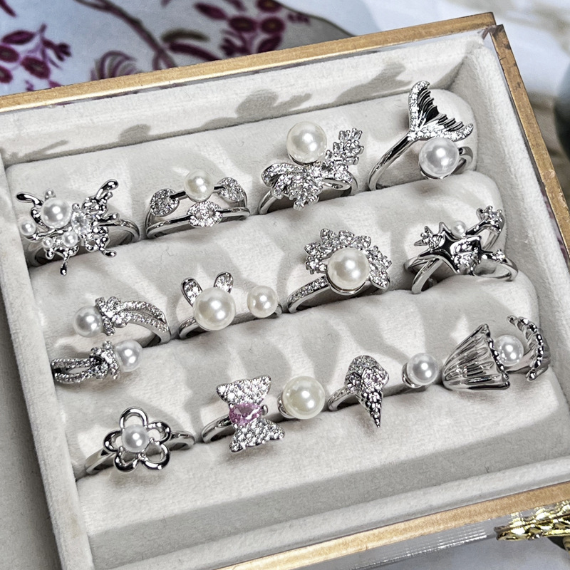French-style pearl inlaid fashionable open ring for women, a unique and high-end look, sweet and cool bow, exquisite ring trend full figure