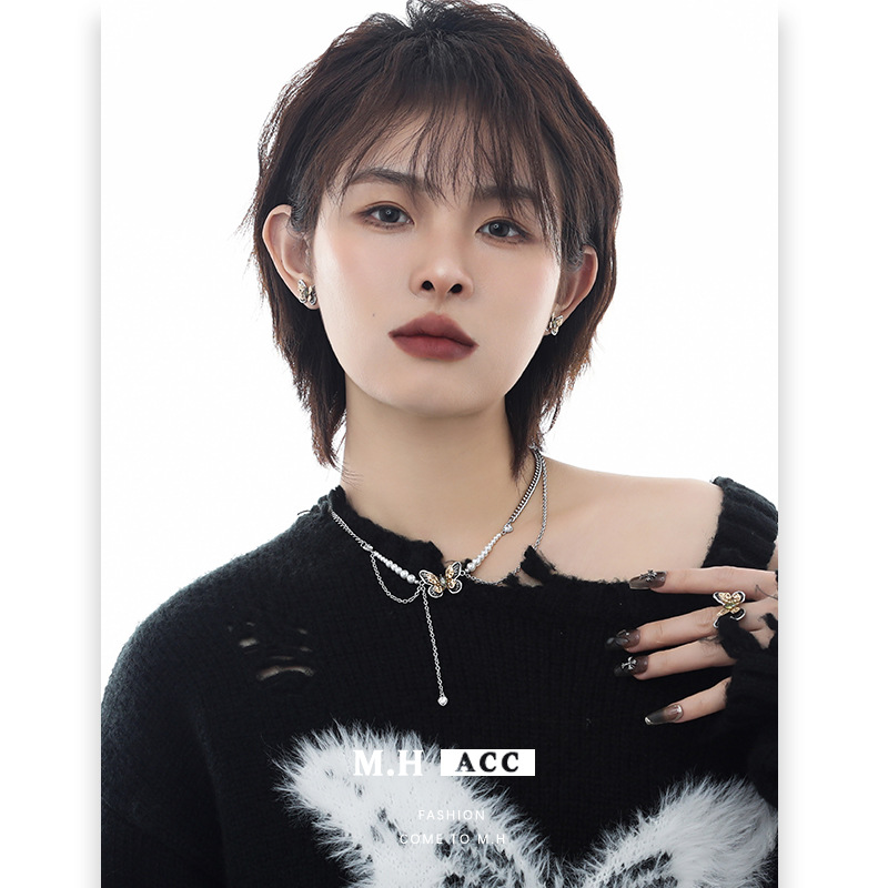 Retro butterfly necklace that doesn't fade, summer metallic collarbone chain for women, original light luxury ins style high-end necklace Specification drawing