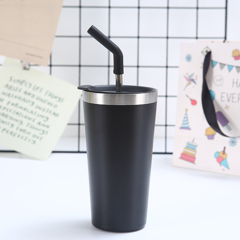 New cross-border 304 stainless steel solid-color straw cup, conical portable car coffee cup, vacuum insulated car cup Application Scenario