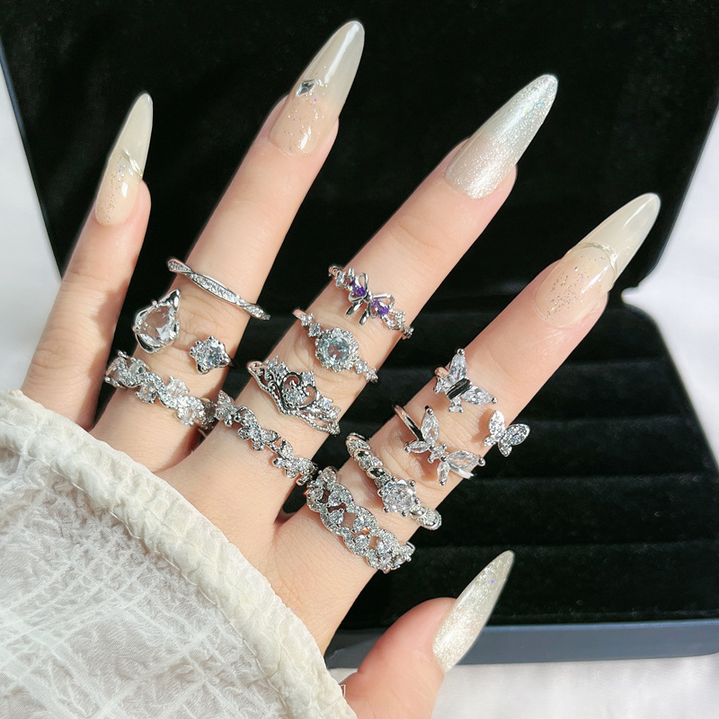 Korean-style simple, light luxury and high-end, slightly inlaid zircon butterfly opening ring, a unique and cold quality index finger ring for women details Picture
