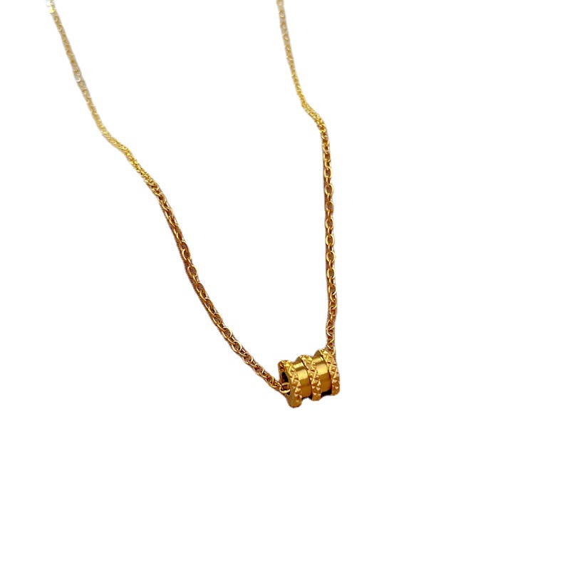 【 All-titanium Steel 】 Xiaoman Yao Furnace Inner real gold cold Necklace, female Instagram Internet celebrity collarbone chain accessory Item Picture