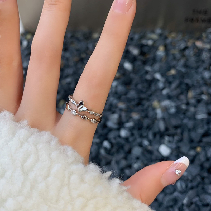A simple and cold style, slightly inlaid heart-shaped butterfly opening ring, stacked with a delicate, fashionable and high-end niche design ring Application Scenario