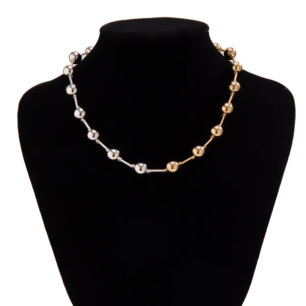 Exaggerated punk color-blocking beaded neck necklace from Europe and America, with a unique and distinctive geometric round ball style Item Picture