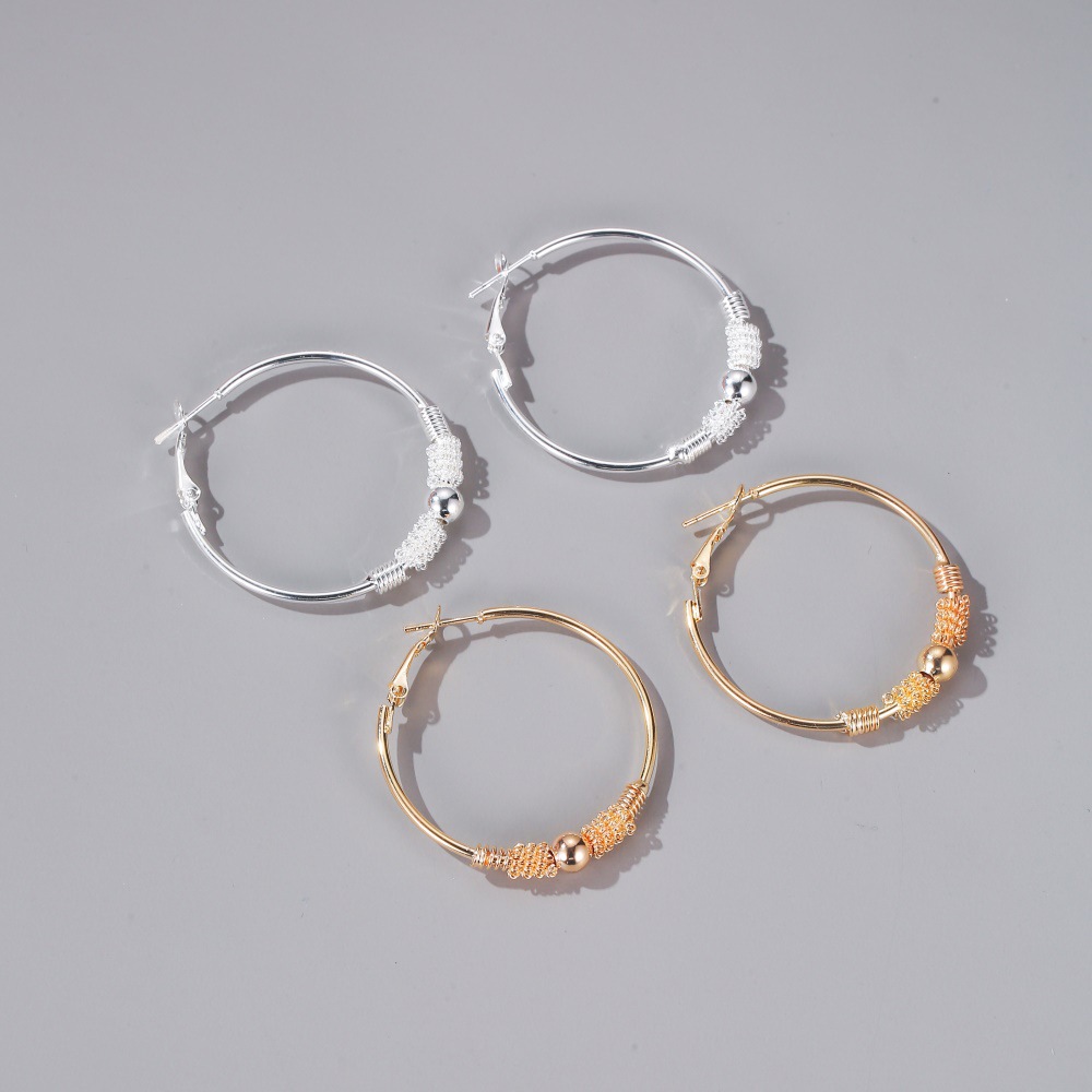 Korean-style design wrapped beaded earrings, Hong Kong-style simple geometric hollowed-out circle earrings and ear buckle accessories Specification drawing