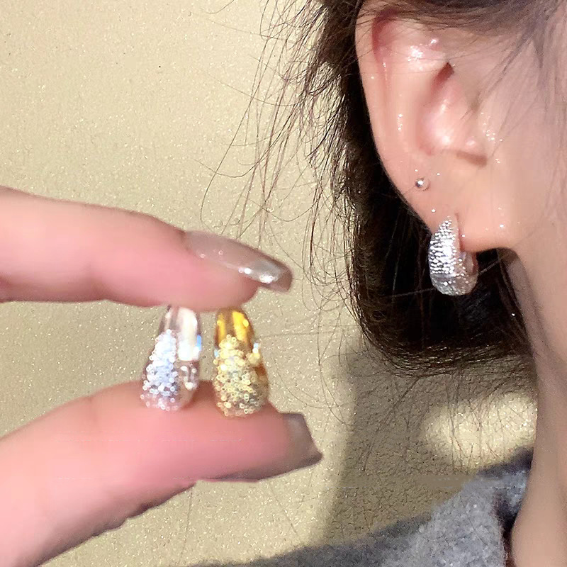 Metal cold frosted earring earrings, a new 2025 bestseller with a high-end feel, unique and stylish earrings for girls full figure