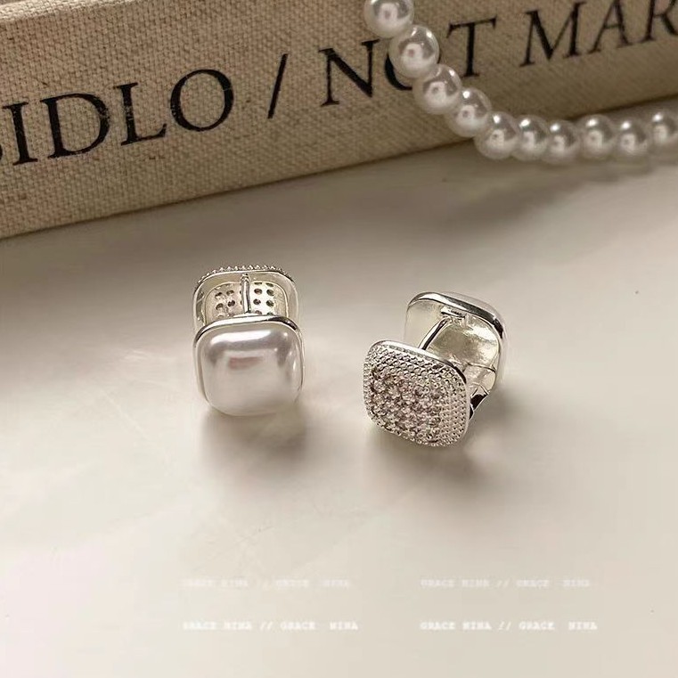 "Gao Zhi Sister style outfits!" Full Diamond cube sugar pearl stud earrings, a new bestseller in 2025, double-sided earrings for girls Specification drawing