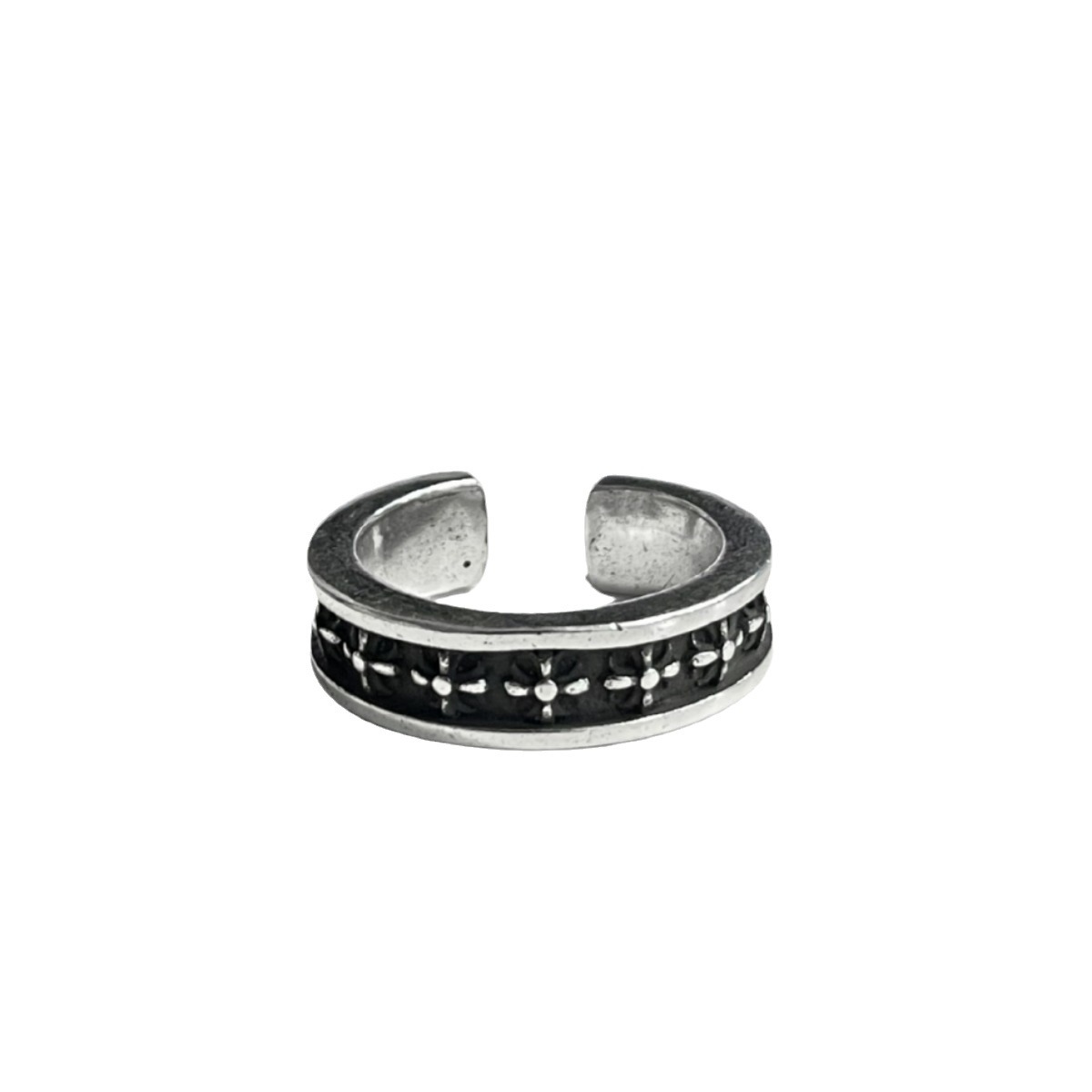A retro, cool, aged, individualistic punk open-mouth ring for women, an Instagram cold style, fashionable and elegant index finger ring accessory Item Picture