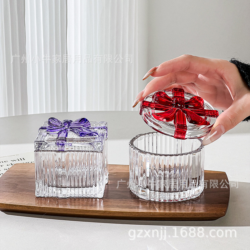 French girl heart storage box, bow-shaped heart-shaped glass jewelry decoration box, living room nuts, zero sugar, fructose jar details Picture