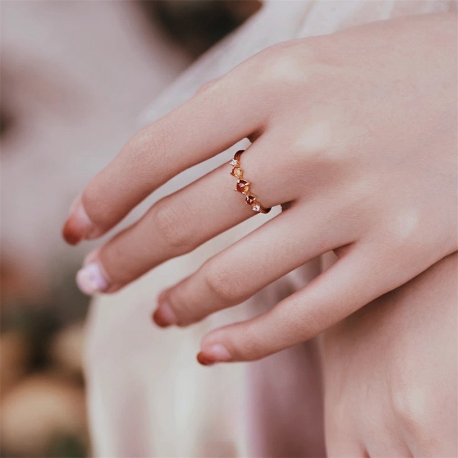Japanese-style orange garnet ring for women, a niche retro, light luxury and high-end look, versatile gemstone open ring details Picture