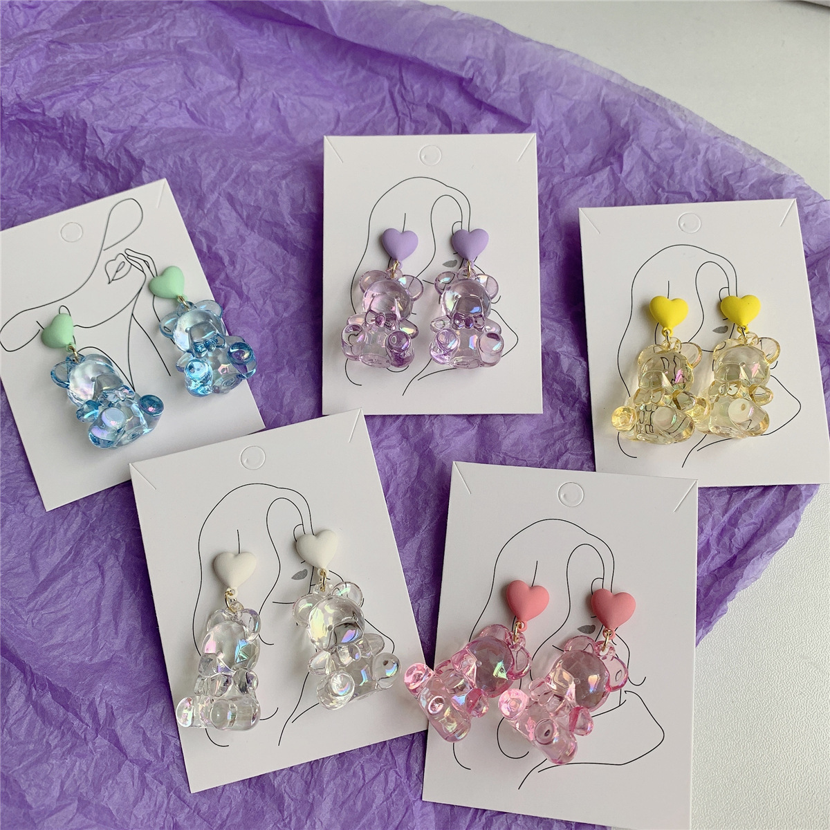 Summer ice-transparent bear earrings, 2025 new trendy, cute and versatile stud earrings for women, simple ins acrylic earrings Specification drawing