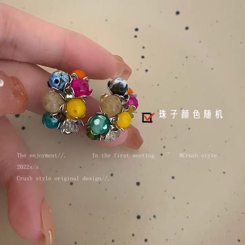 Colorful dopamine stud earrings for women, retro and niche style, hot girl, versatile earrings, fashionable and individual earrings Specification drawing
