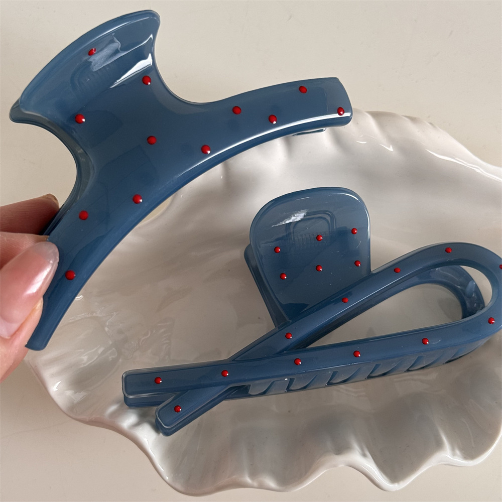 Han Yuan fog blue red polka dot grab clip, French high-end style, niche design, back of the head updo shark clip hair accessory Specification drawing