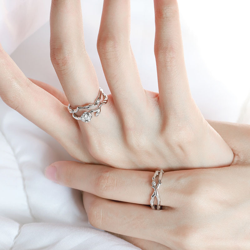 Rose and thorn, a niche texture open ring for women on Instagram, with a cold style, high-end and personalized light luxury couple ring details Picture