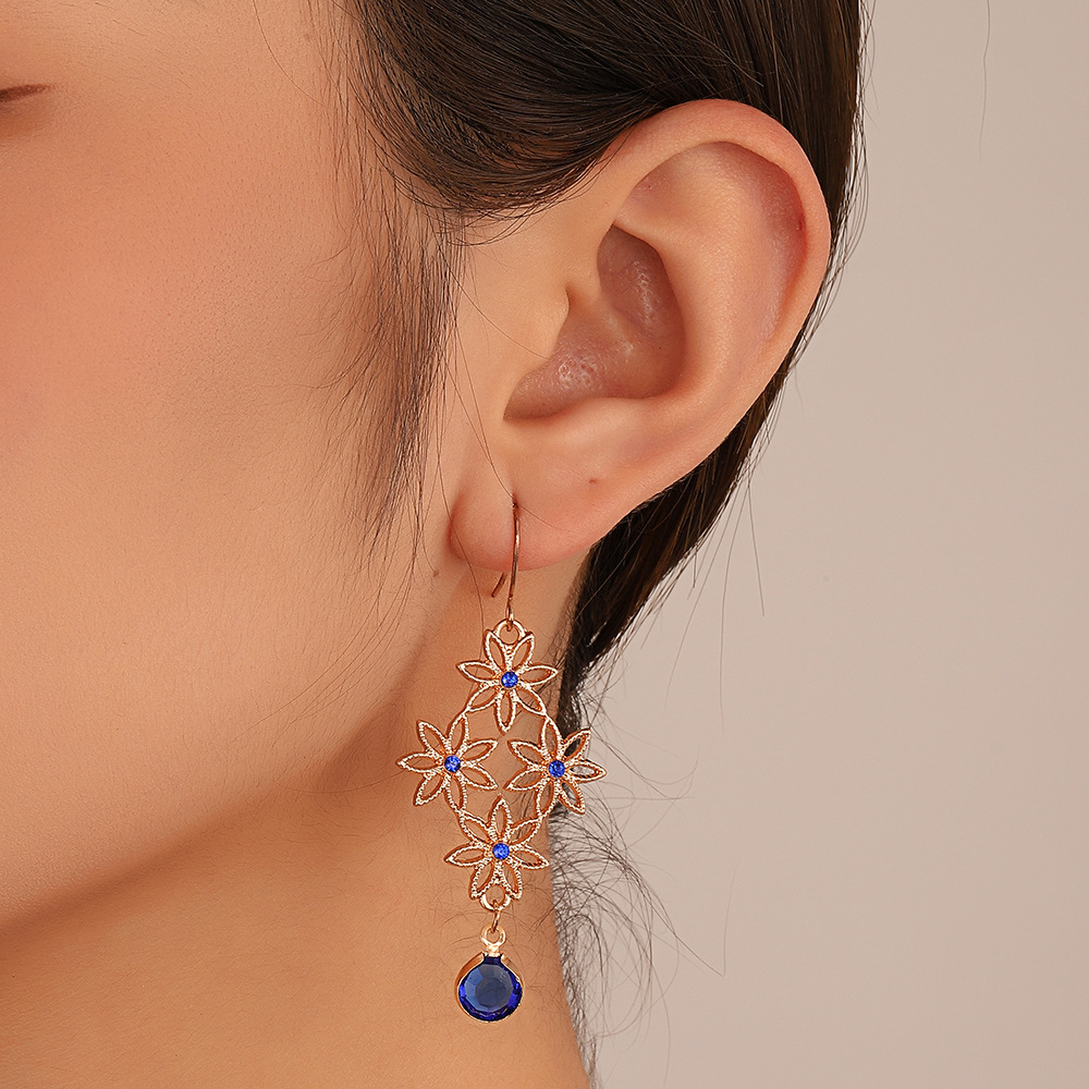 European and American ins retro creative hollowed-out flower earrings, Bohemian ethnic style blue diamond-encrusted rhombus-shaped earrings for women full figure