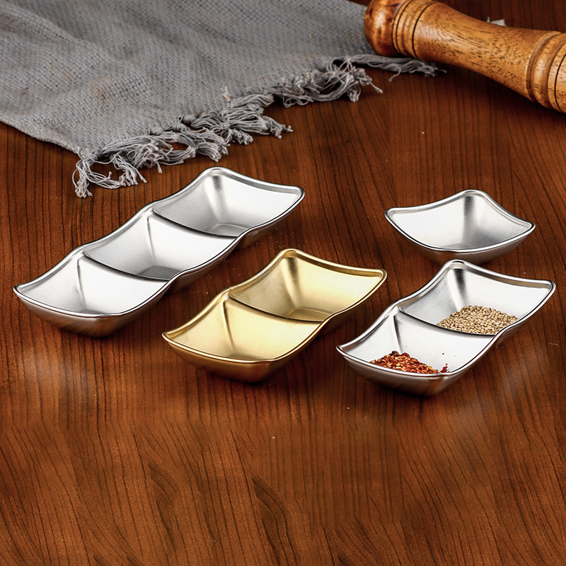 Korean-style 304 stainless steel seasoning plates, sauce plates, golden commercial dipping sauce plates, two or three compartments, barbecue restaurant tableware full figure