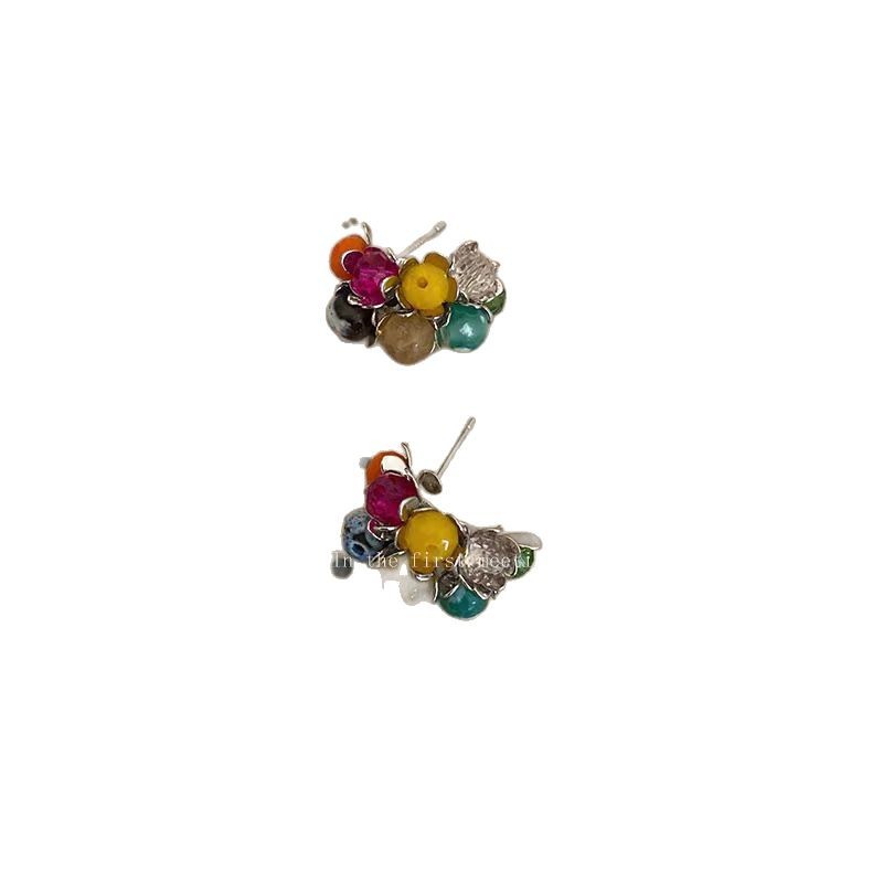 Colorful dopamine stud earrings for women, retro and niche style, hot girl, versatile earrings, fashionable and individual earrings Item Picture