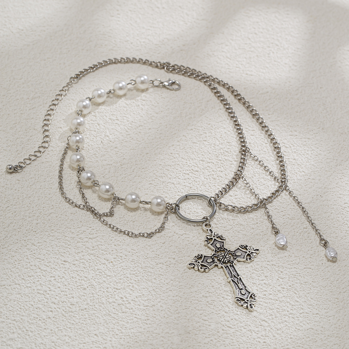 European and American cross-border jewelry, Gothic cross alloy necklace, simple multi-layer crystal tassel collarbone chain for women Application Scenario