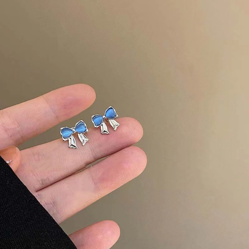 Mini, fresh and cute blue cat's eye stone bow stud earrings for women 2025 new bestsellers, fashionable and versatile earrings Specification drawing