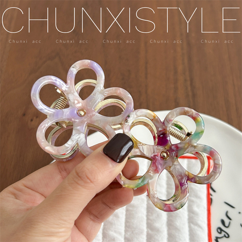 Acetic acid flower clip, small hairpin, women's back head, high-end clip headwear, semi-tied hair, 2025 new style, high-end Application Scenario